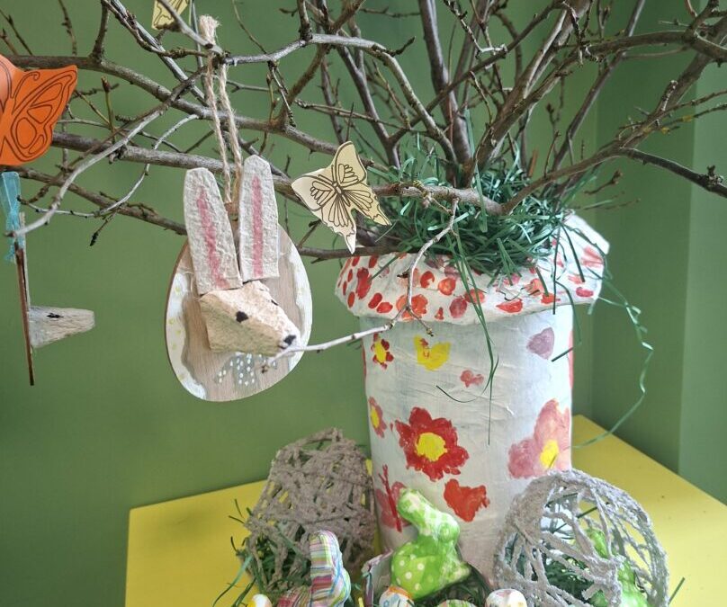 Vjeronaučna grupa u pripremama za Veliki tjedan i Uskrs