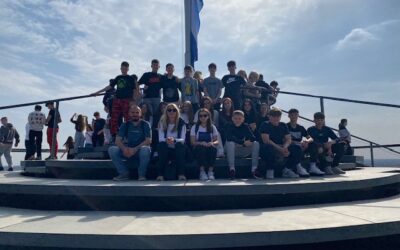 Učenici osmih razreda na terenskoj nastavi u Vukovaru